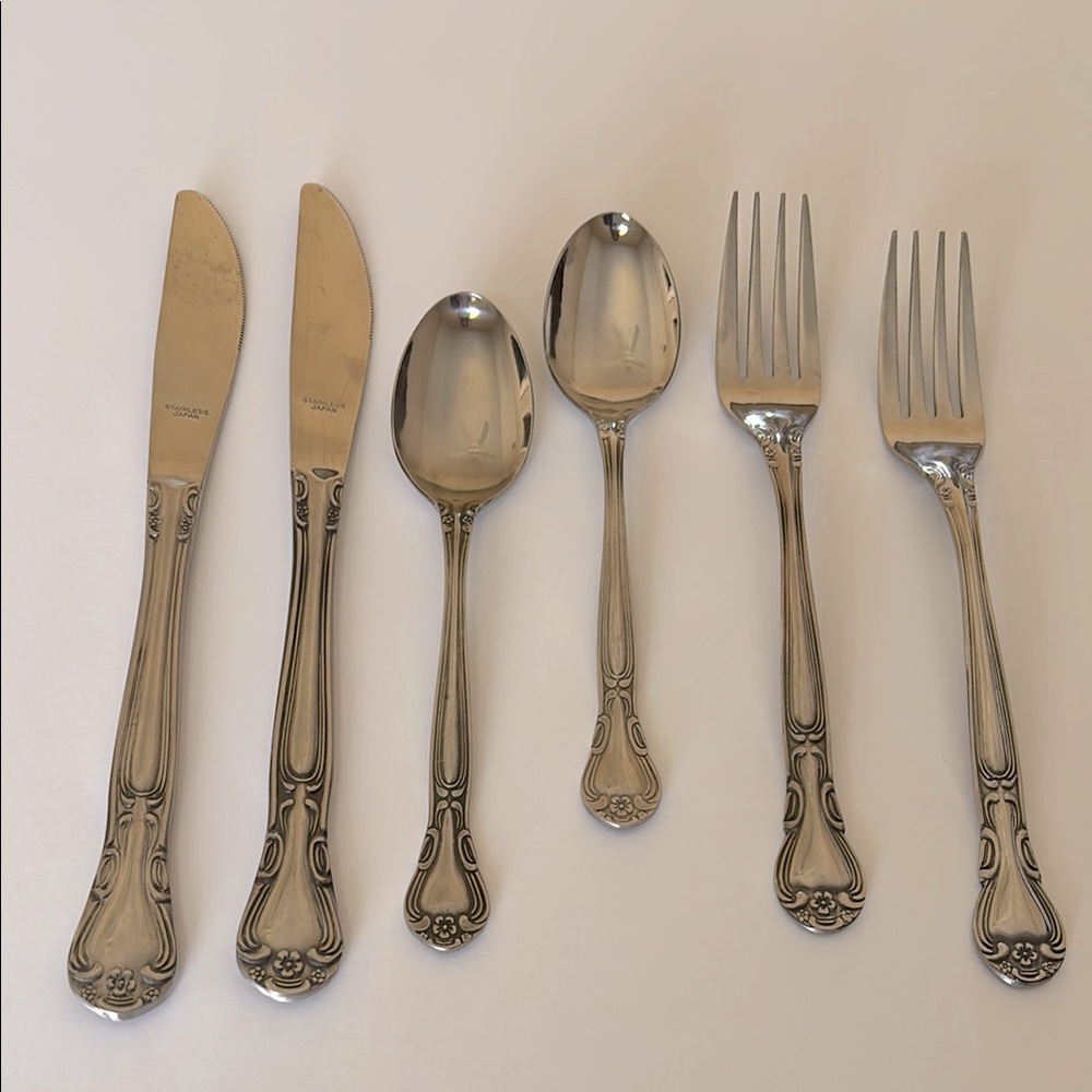 Wallace Plantation Stainless Steel Japan Flatware